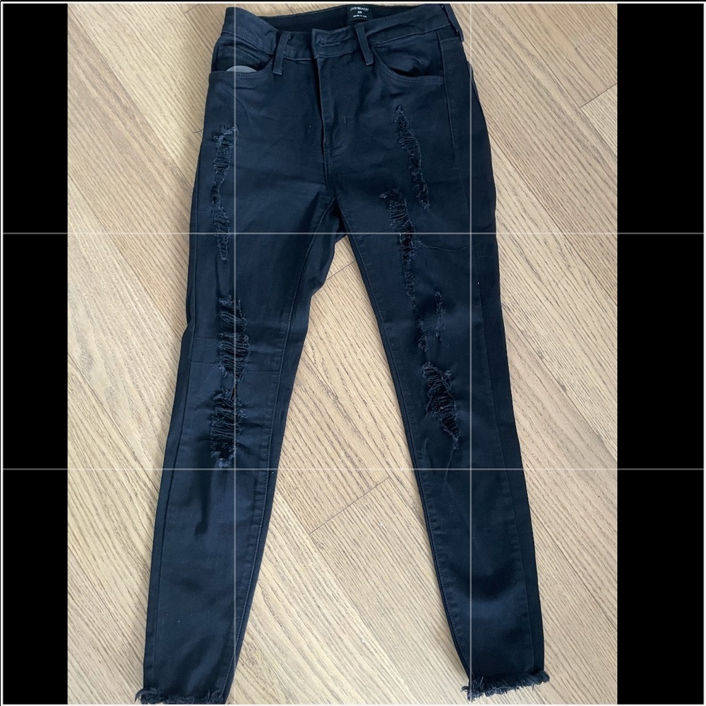 Just black skinny jeans